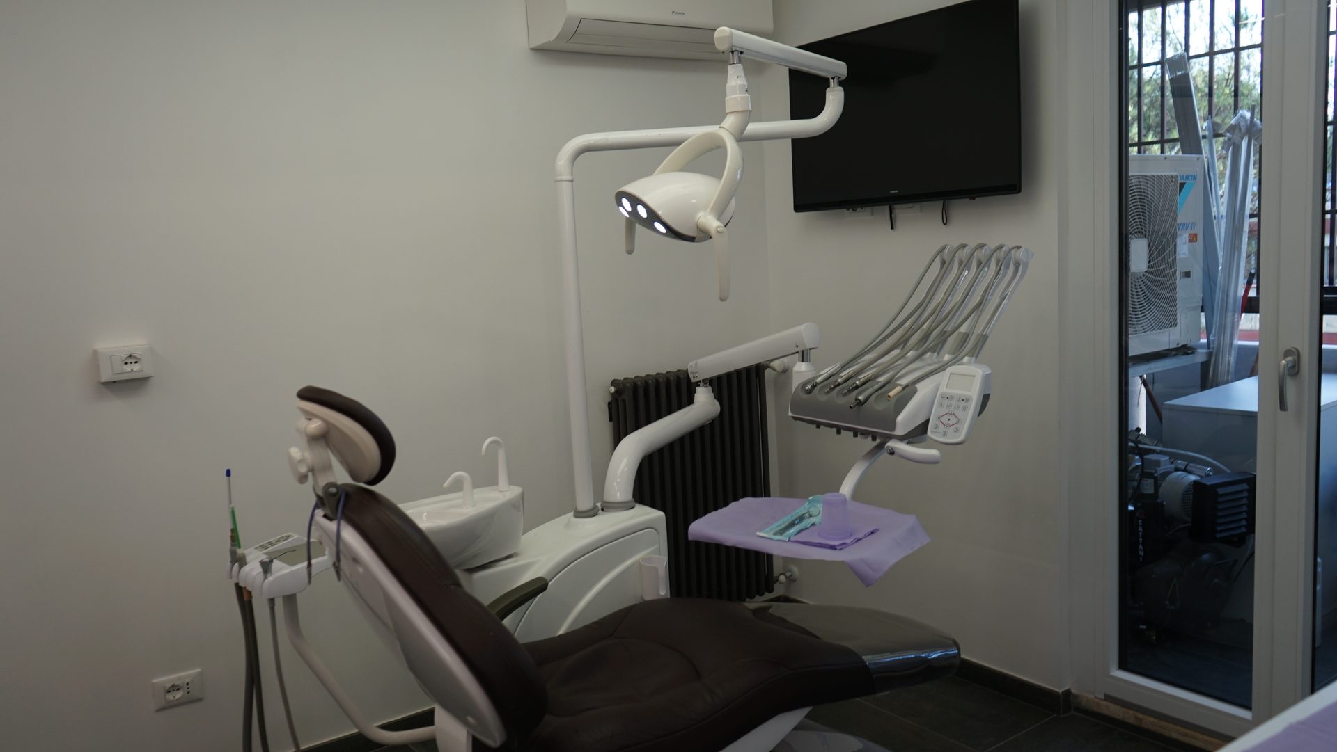 Room for professional dental hygiene